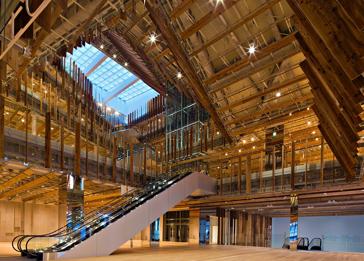 富山市玻璃美術館