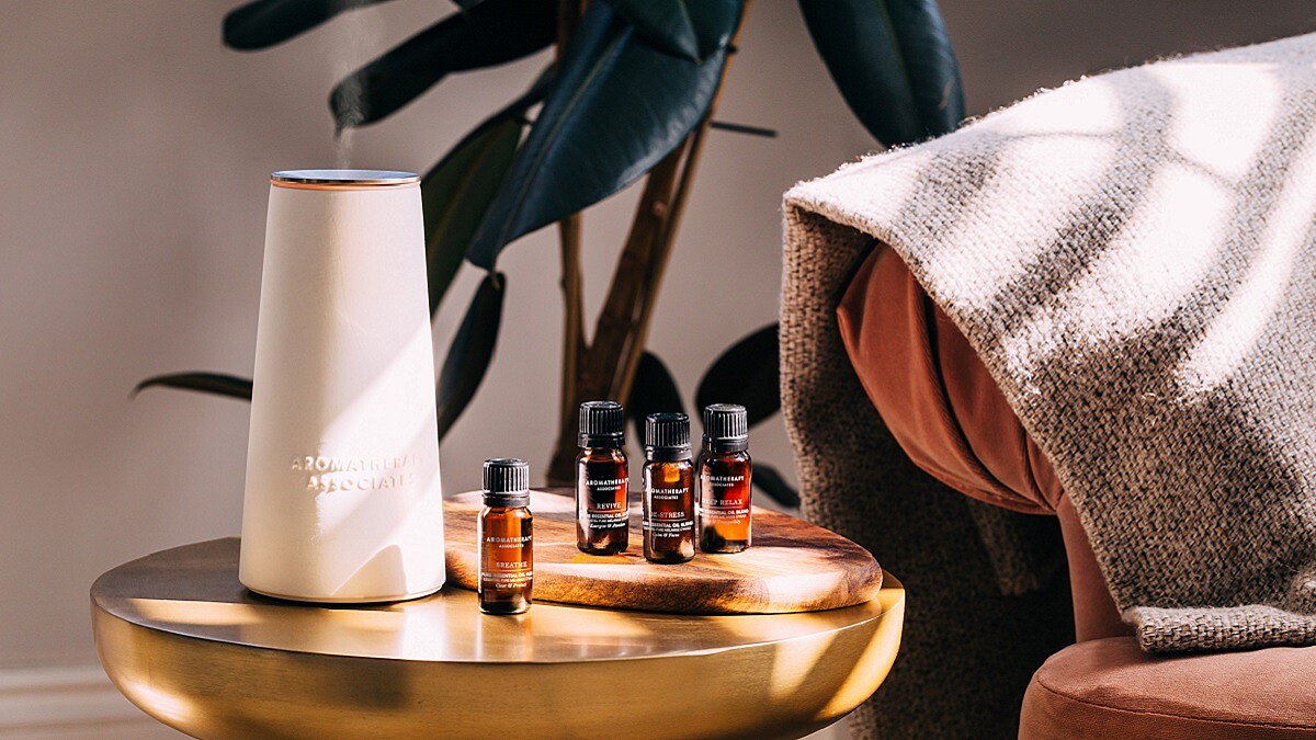 聞得到的快樂！Espace Beauté獨家AROMATHERAPY ASSOCIATES歡沁玫瑰 粉紅力療癒身心靈，感受「愛」的最大值，加碼週慶精選讓你感受頂級芳療舒壓