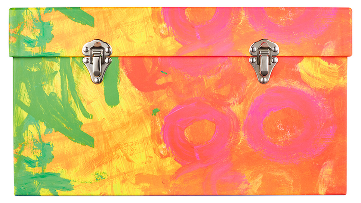 Lush 2022聖誕倒數月曆禮盒的外盒可重複使用。