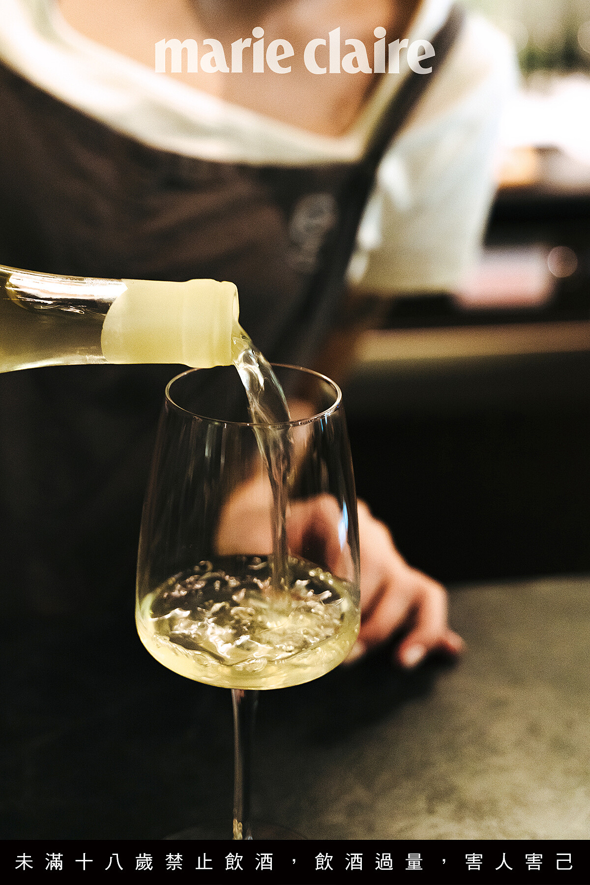 每日由店家精選紅白酒各三種，作為每日單杯酒款。