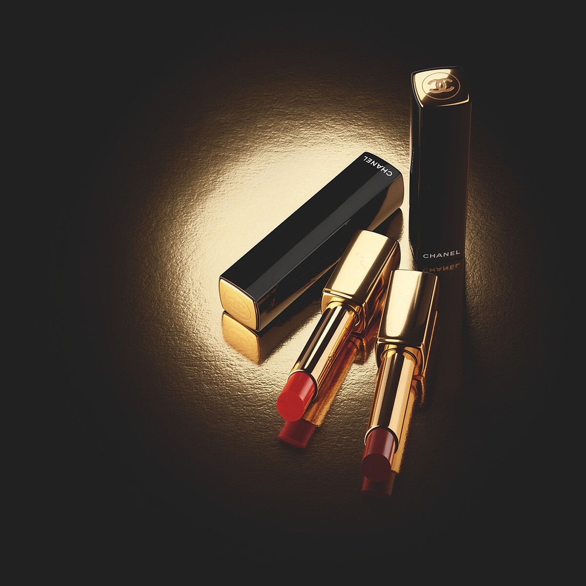 CHANEL香奈兒超炫耀精萃唇膏情境圖。