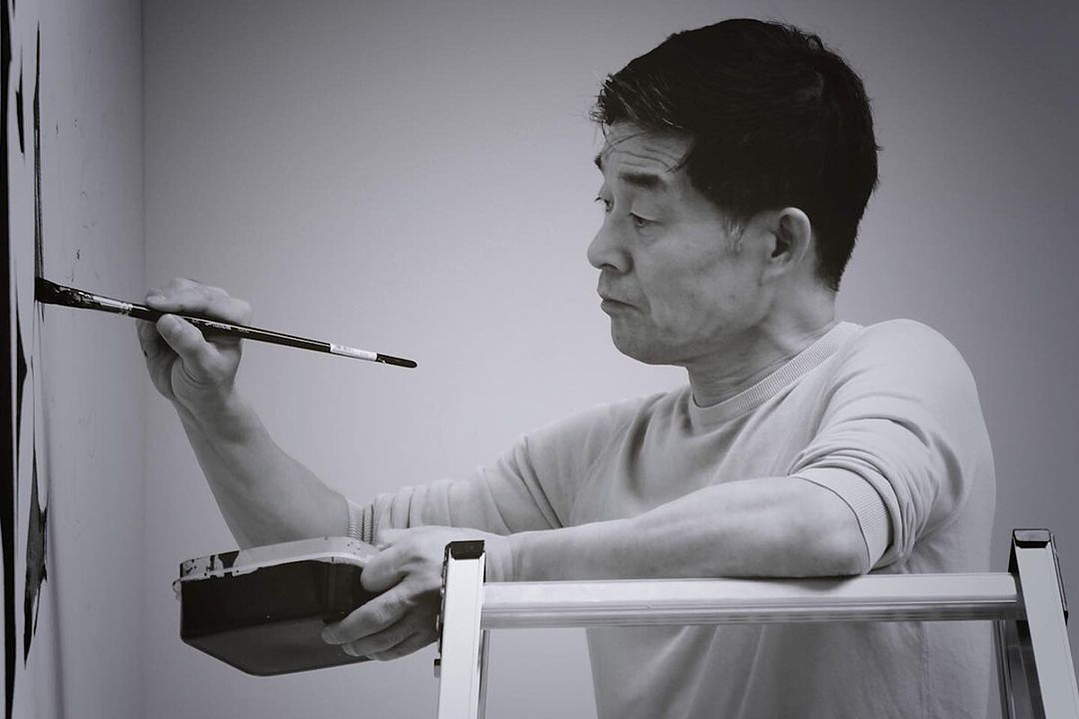 設計師皆川明1995年在東京八王子成立了自己的品牌 min&auml;。（photo by @mina_perhonen.jp ）