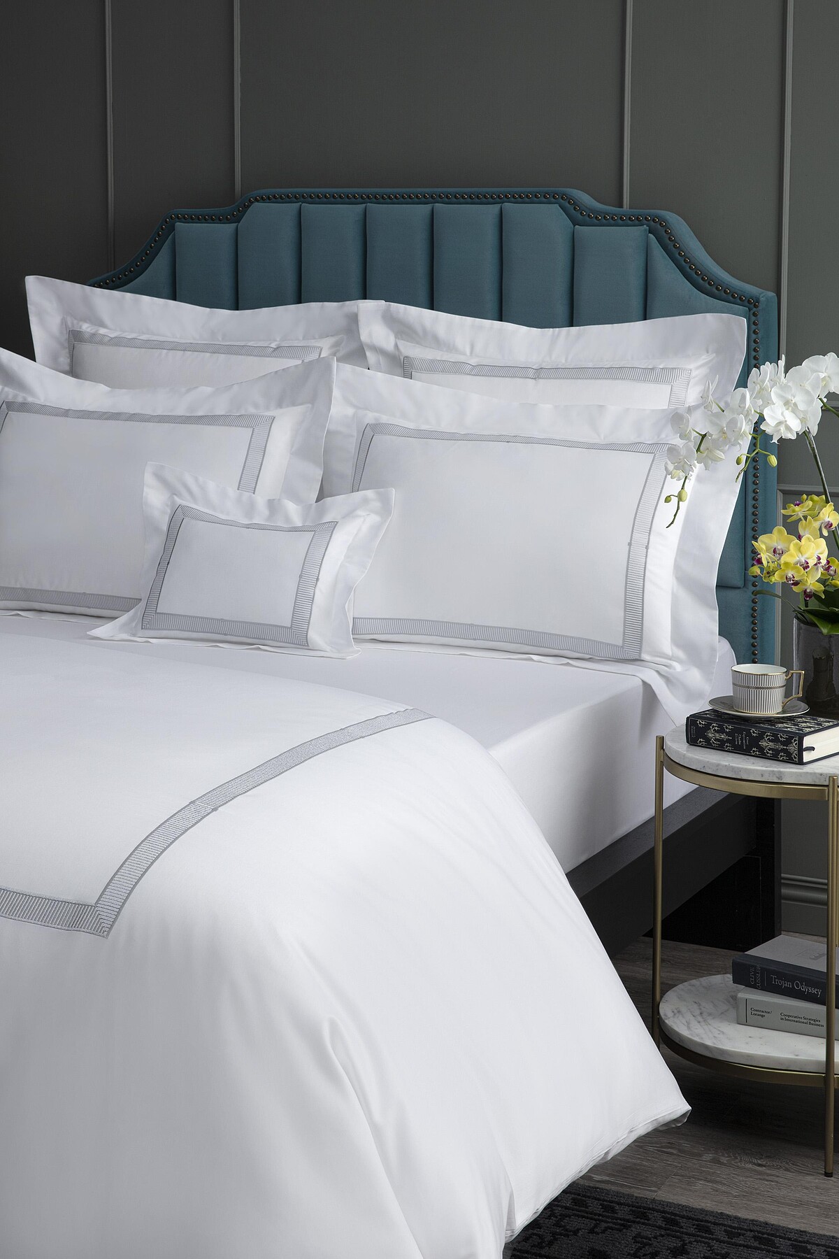 典藏 義大利刺繡床組