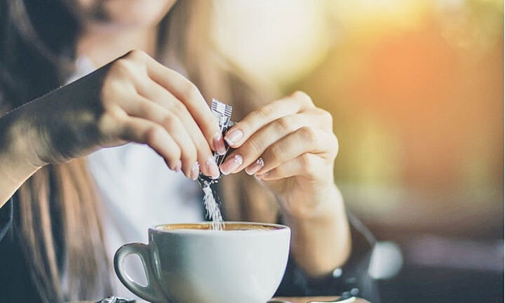 (值得注意的是,這類觀察性研究僅呈現代糖與上述疾病的關聯性,但還不能說明兩者具有因果關係。圖片來源/Shutterstock)