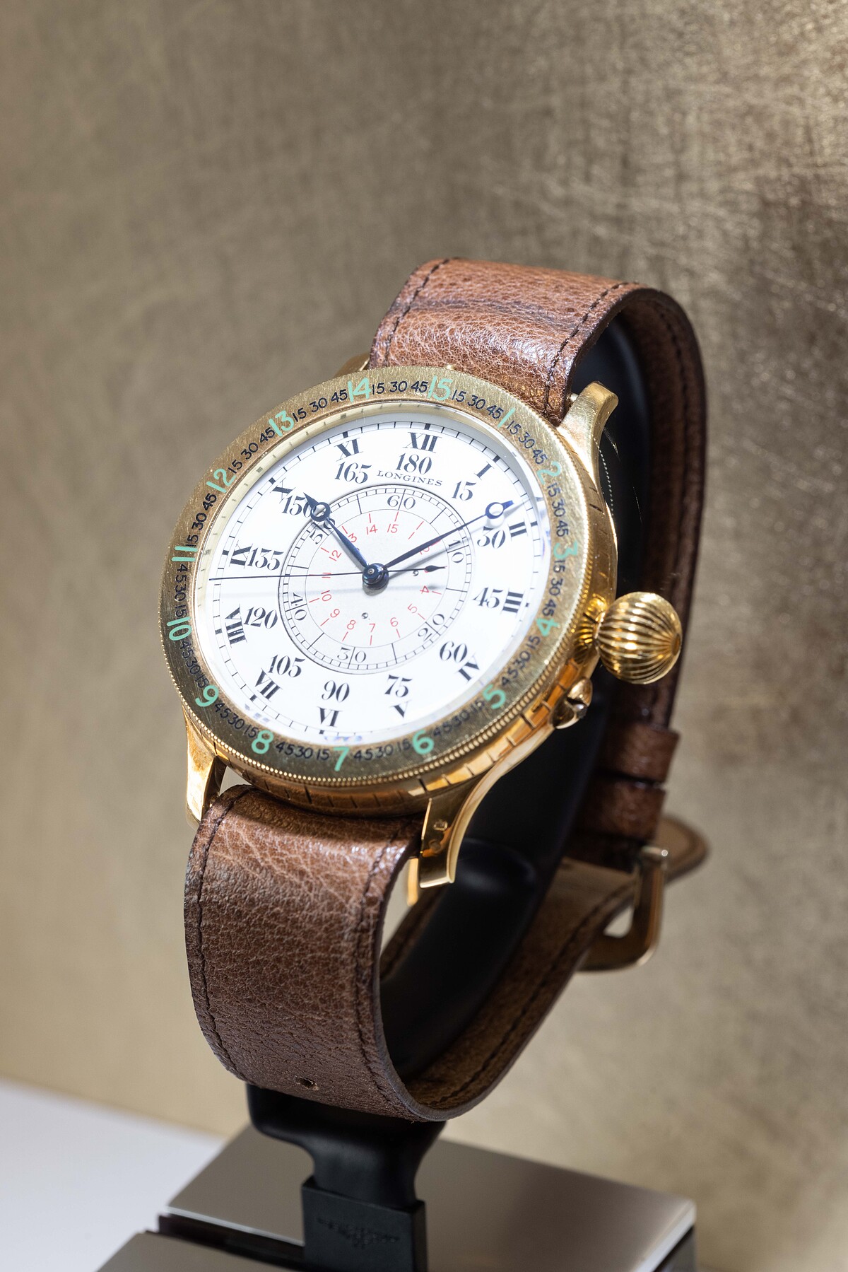 1931年林白導航錶為浪琴表首款配備旋轉錶圈的航空導航腕錶