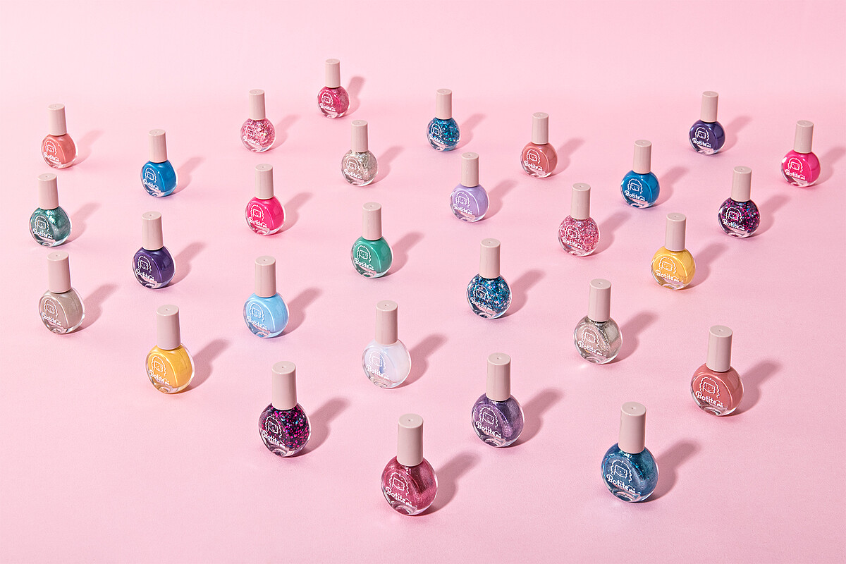 BOTITE PLUS甜點系列水性指甲油，快乾、可剝除式、無化學刺鼻味。