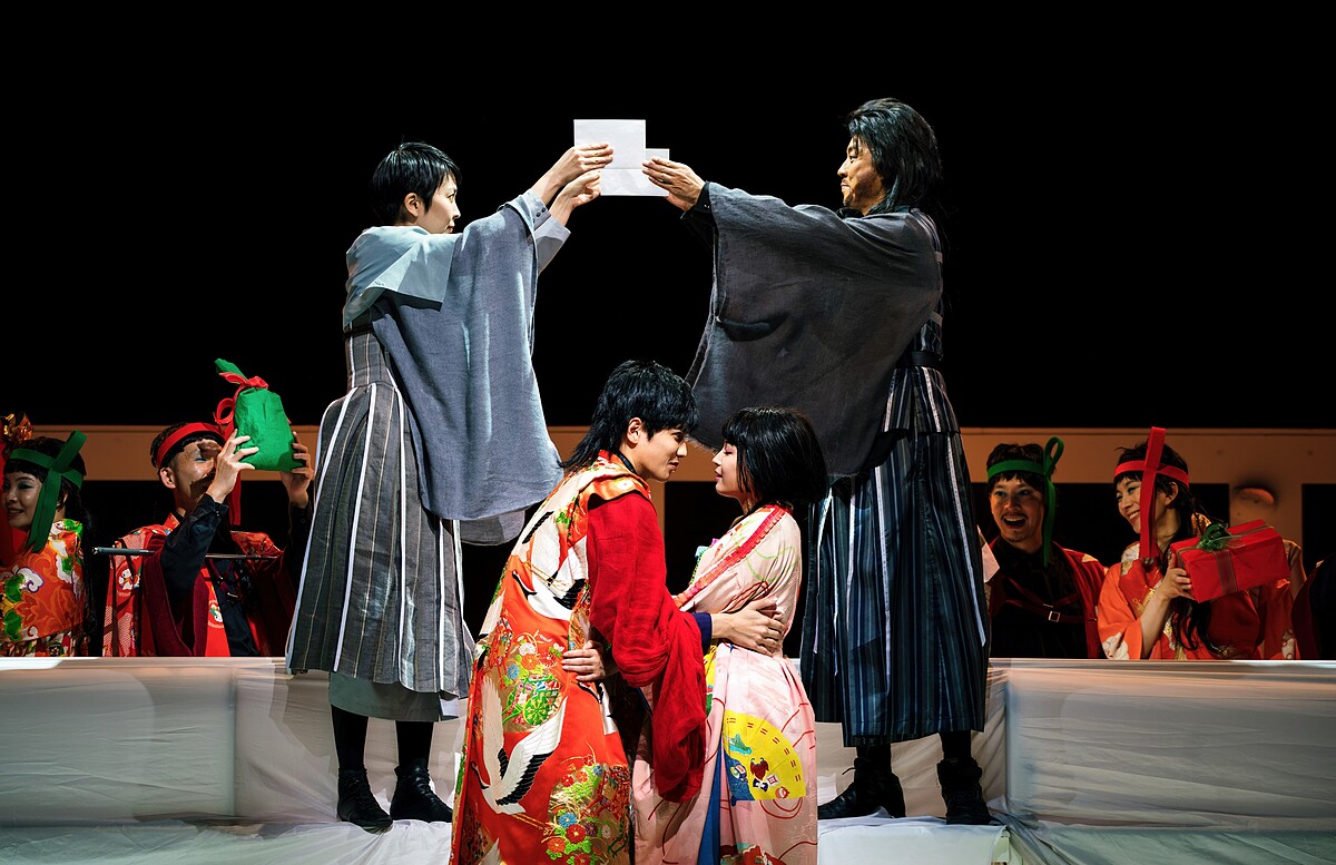 野田秀樹《Q：歌舞伎之夜》主要演員：松隆子、上川隆也、志尊淳、廣瀨鈴（ Photo by Alex Brenner）