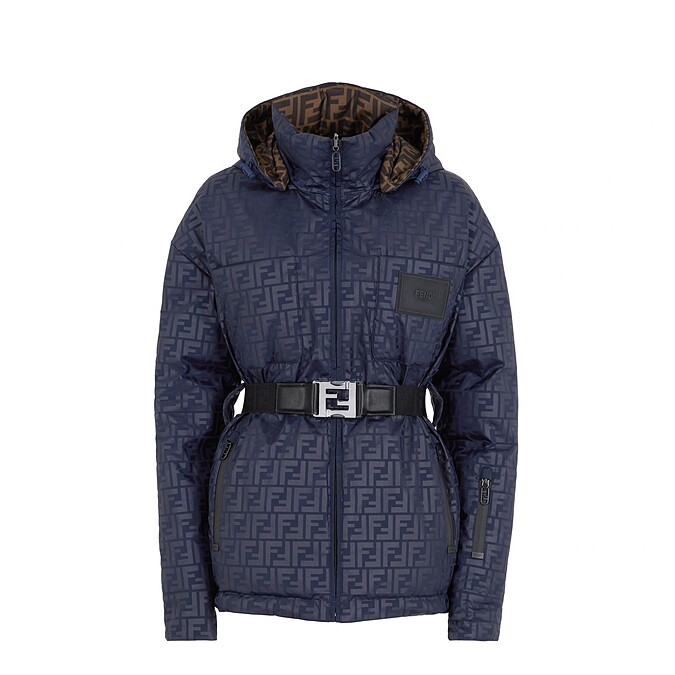 Fendi滑雪系列FF Logo羽絨衣，NT 95,000