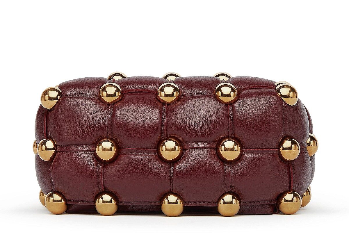 Box深酒紅金屬裝飾編織收納盒，NT 131,300