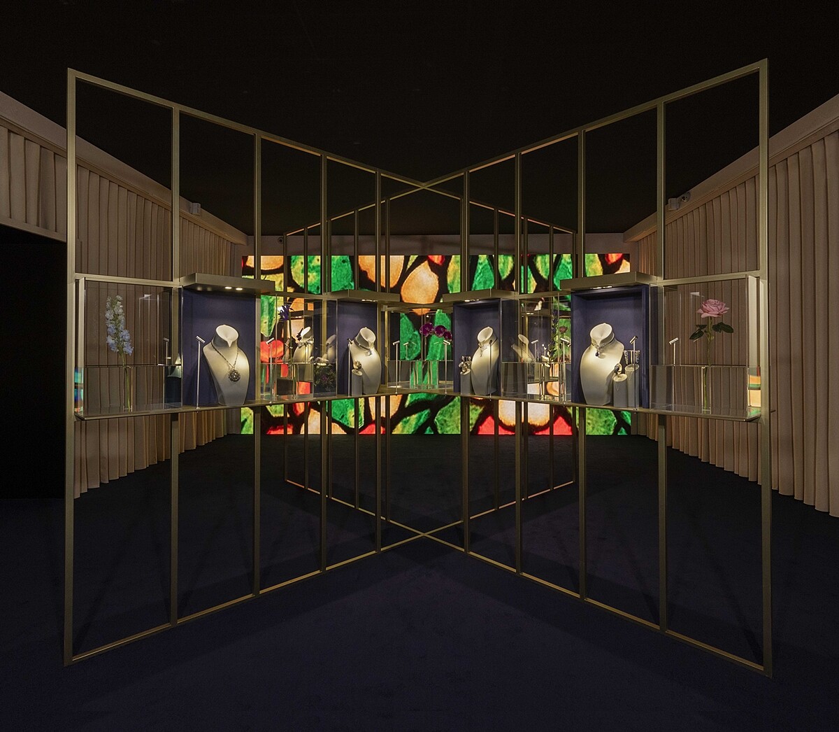 Tiffany & Co. 2022最新Blue Book高級珠寶「Botanica植物綺境」系列珠寶展