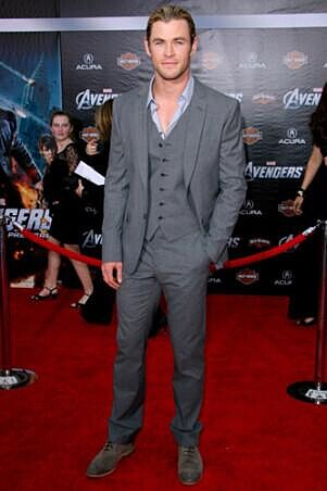 雷神索爾克里斯漢斯沃（Chris Hemsworth）