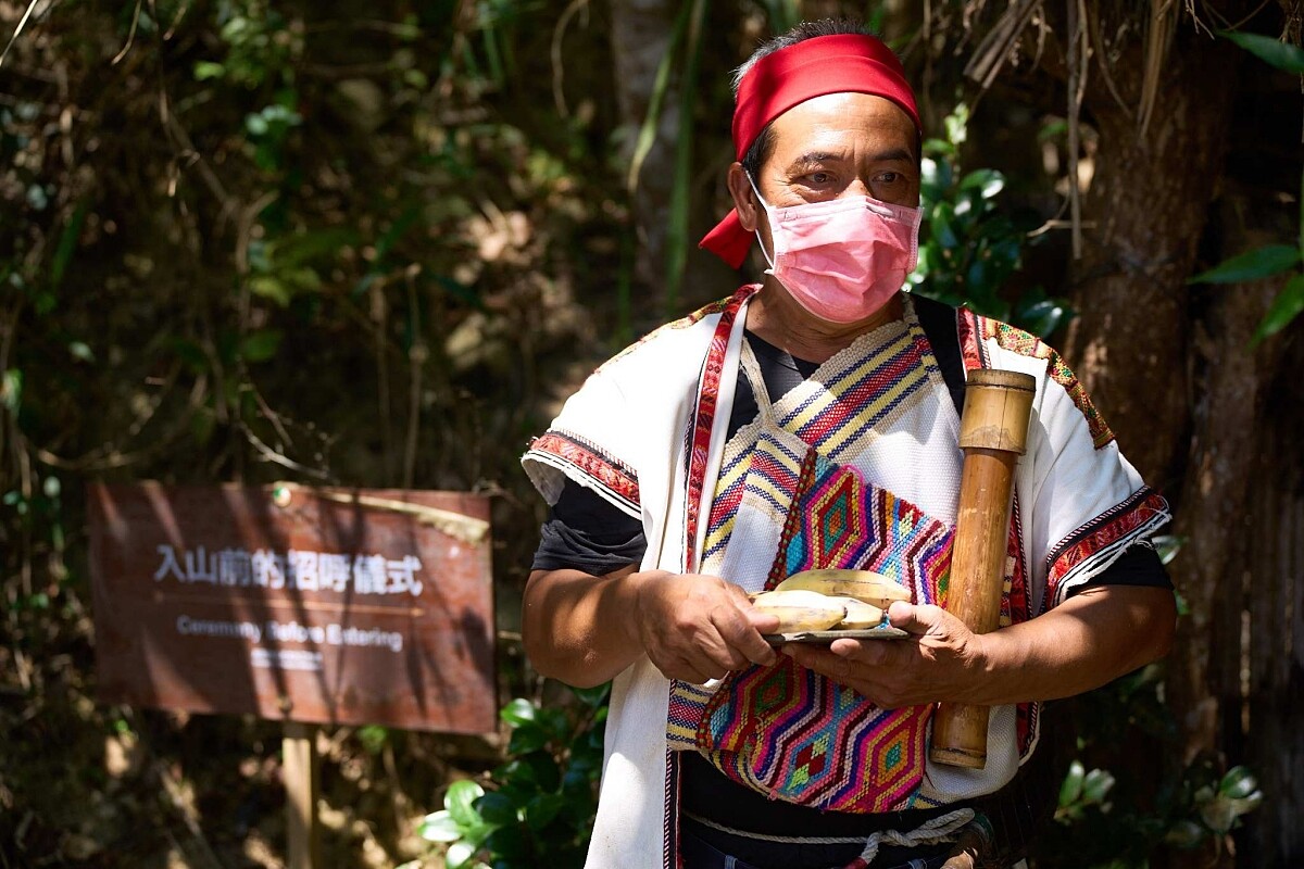 烏尼囊工作坊一起體驗一日「獵人餐桌」行程。