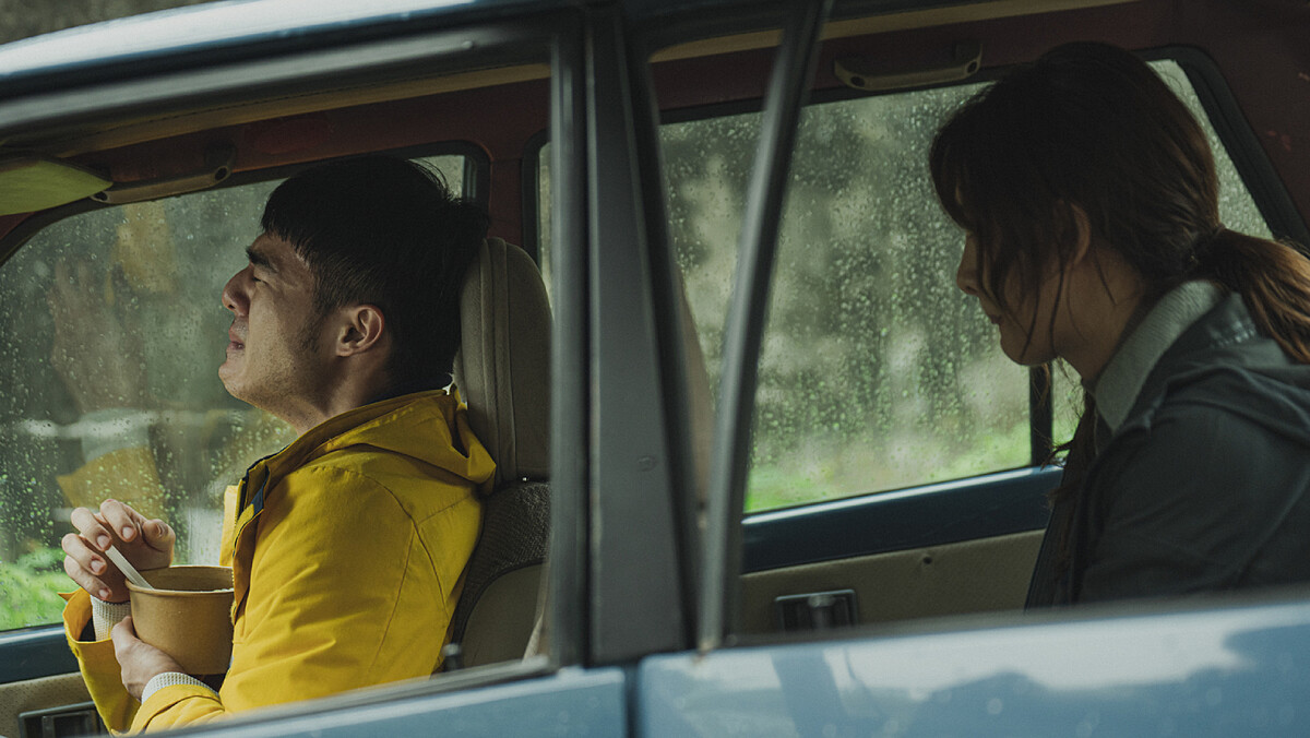 《罪後真相》姊姊安心亞寫家書遞粥，弟弟陳昊森在車上崩潰痛哭