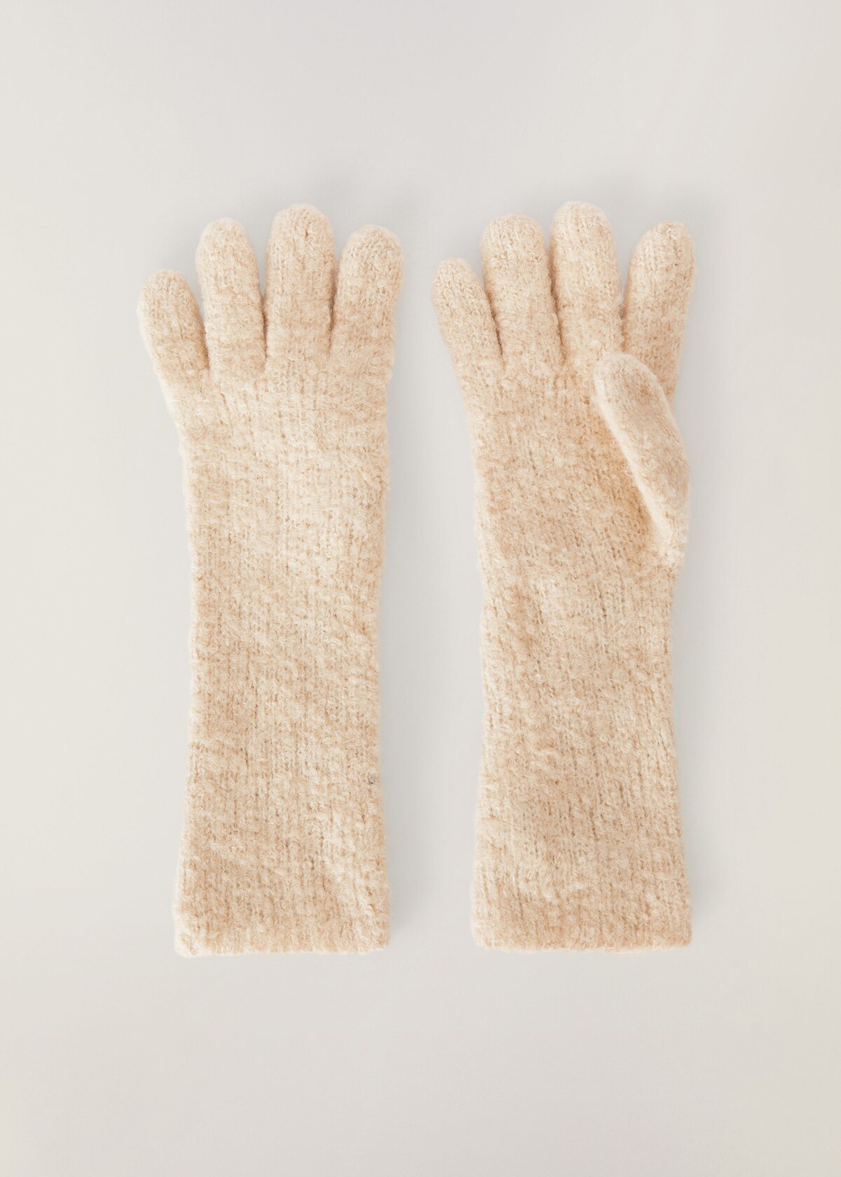 Loro Piana 針織長手套，NT12,300。
