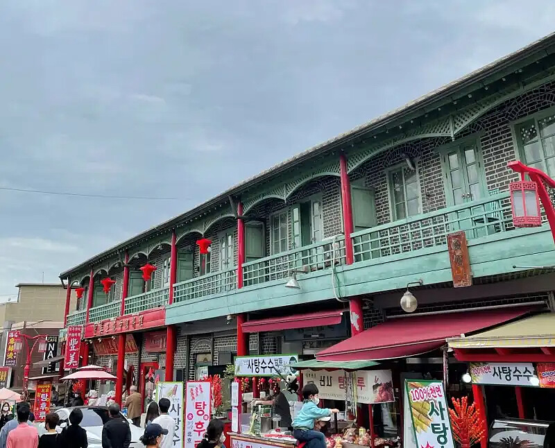 充滿中國風的商店（圖／@ruofan21） 