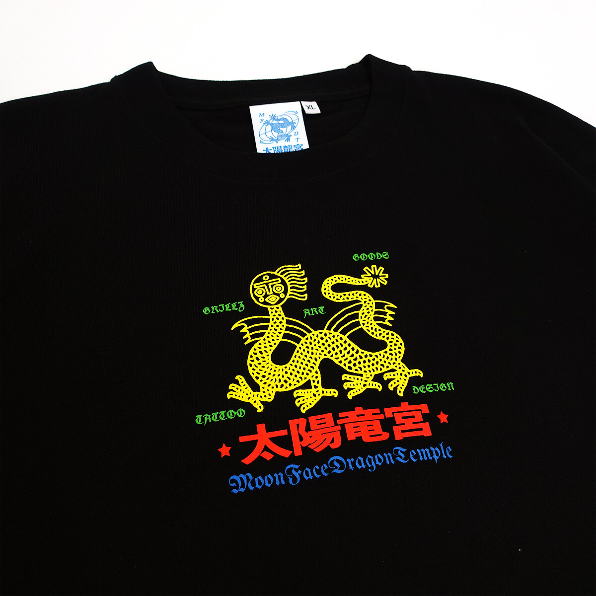 太陽龍宮_致力於連結藝術與青年次文化,以刺青為主,結合插畫、平面設計與造型牙套(Grillz)等各類藝術、不同風格領域的工作室