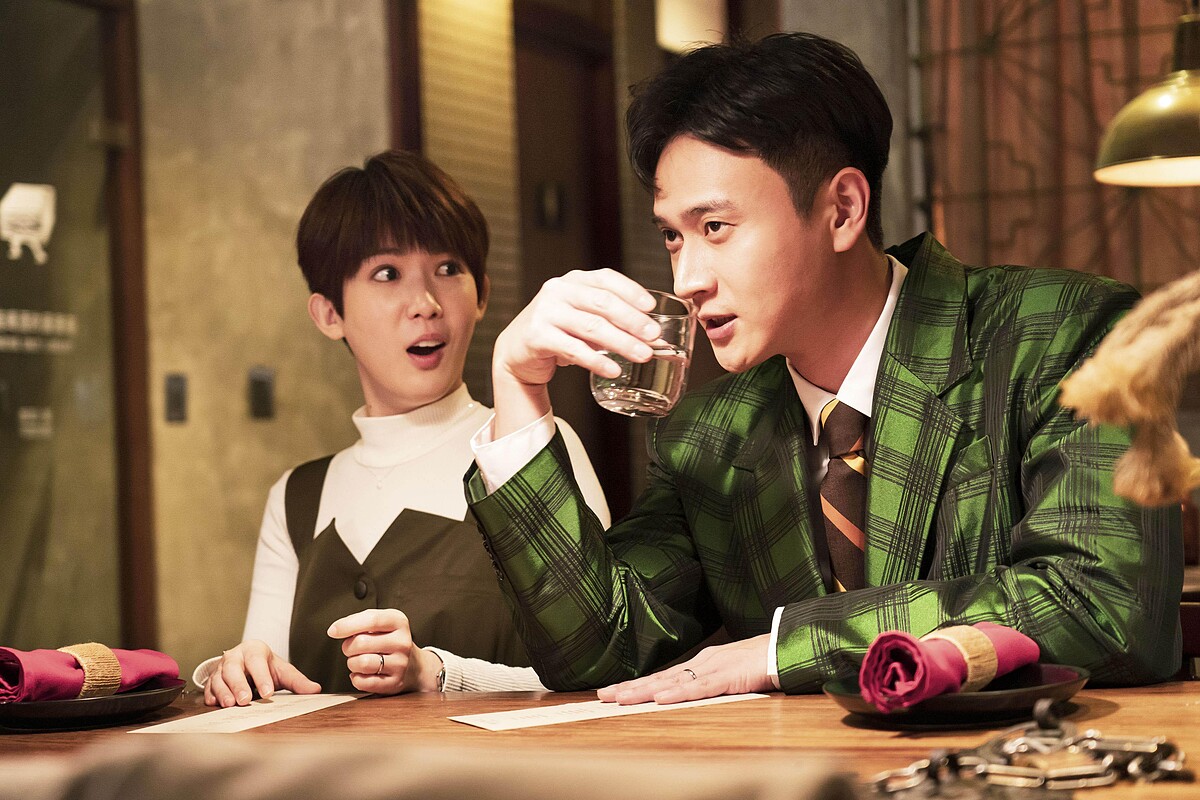 劉冠廷在《聖筊》有一段在餐廳點餐的戲，被形容為魔王級難背的台詞