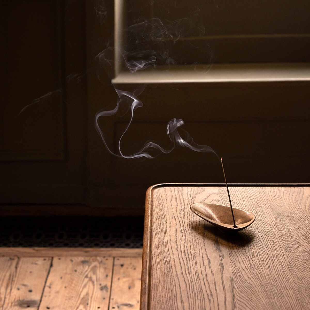 Aesop青銅線香座情境圖。