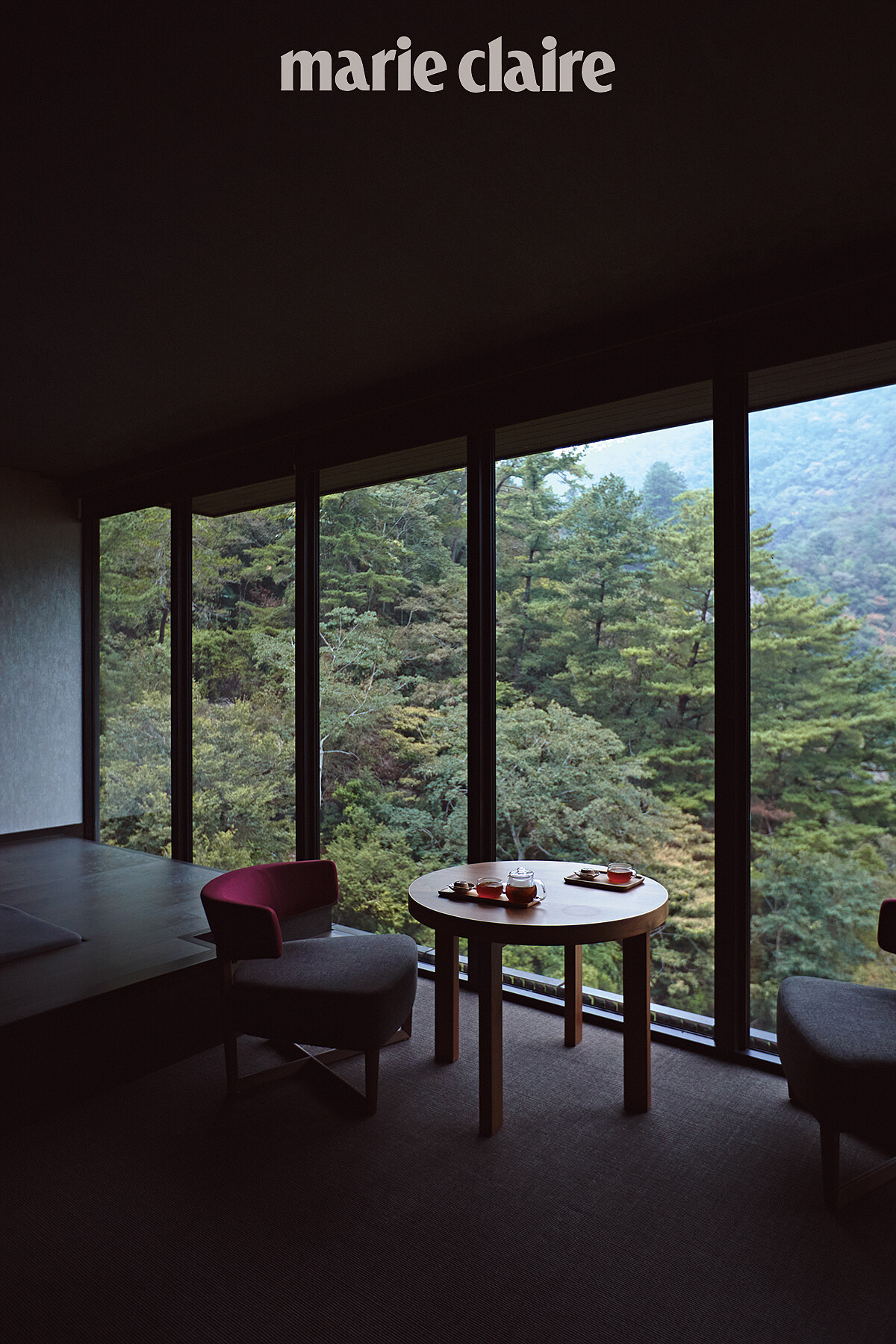 月見房型視野遼闊，將壯麗山景收納空間之中。