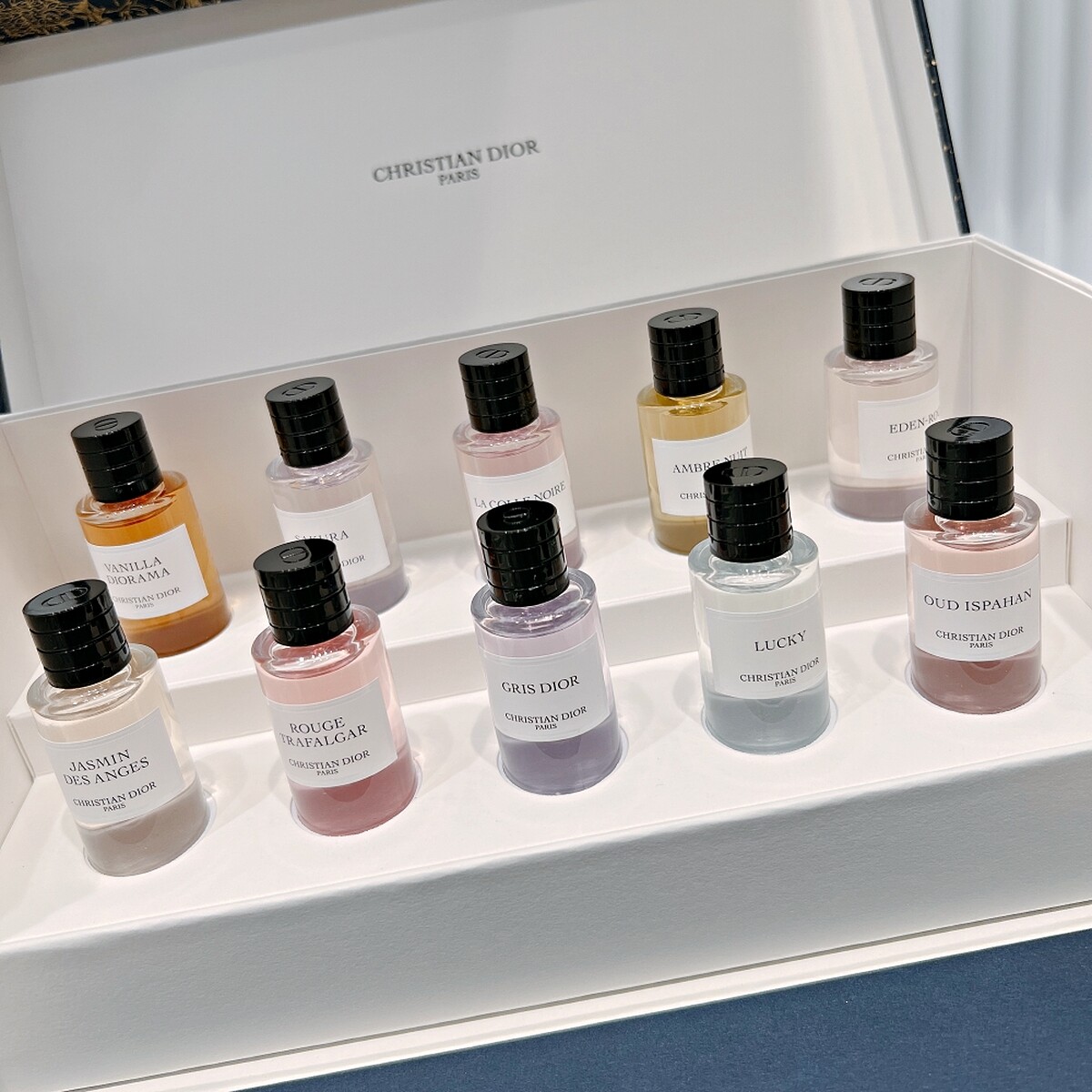 Dior迪奧香氛世家系列-2022精巧奢華香氛組實拍。