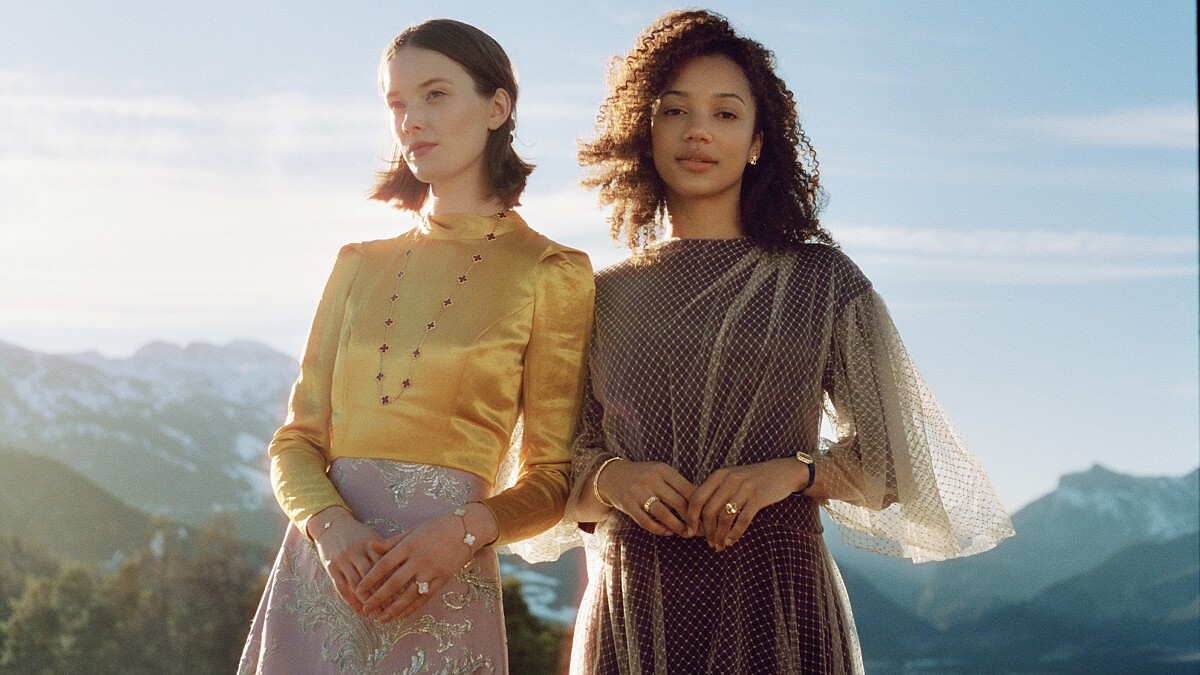 專屬妳的冬日幸運！Van Cleef &amp;amp; Arpels梵克雅寶於台北101的「Alhambra展覽」中，最值得珠寶控前往將優雅品味與幸運圓滿一併擁有！