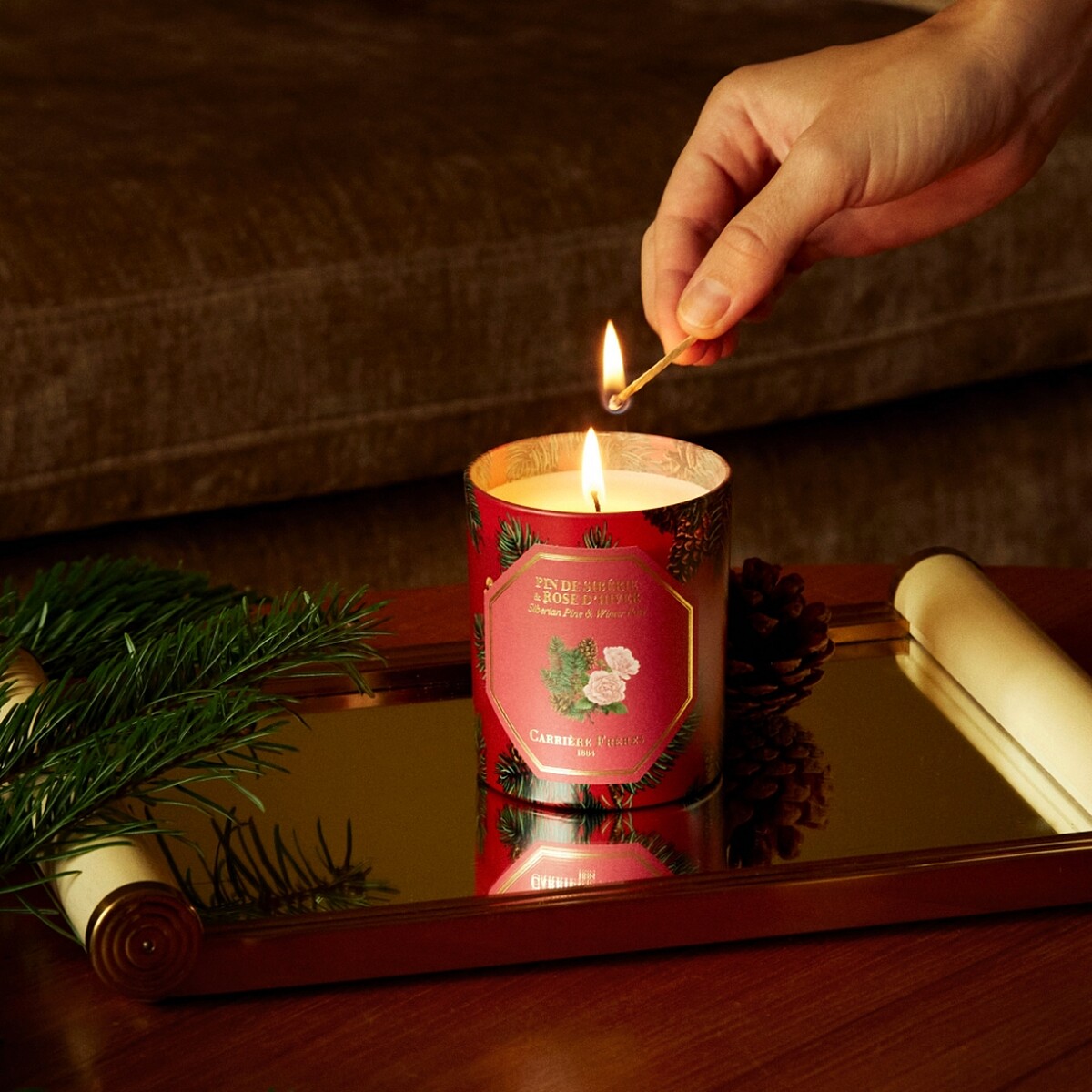 Carri&egrave;re Fr&egrave;res西伯利亞松柏x冬季玫瑰香氛蠟燭185g，NT2,850