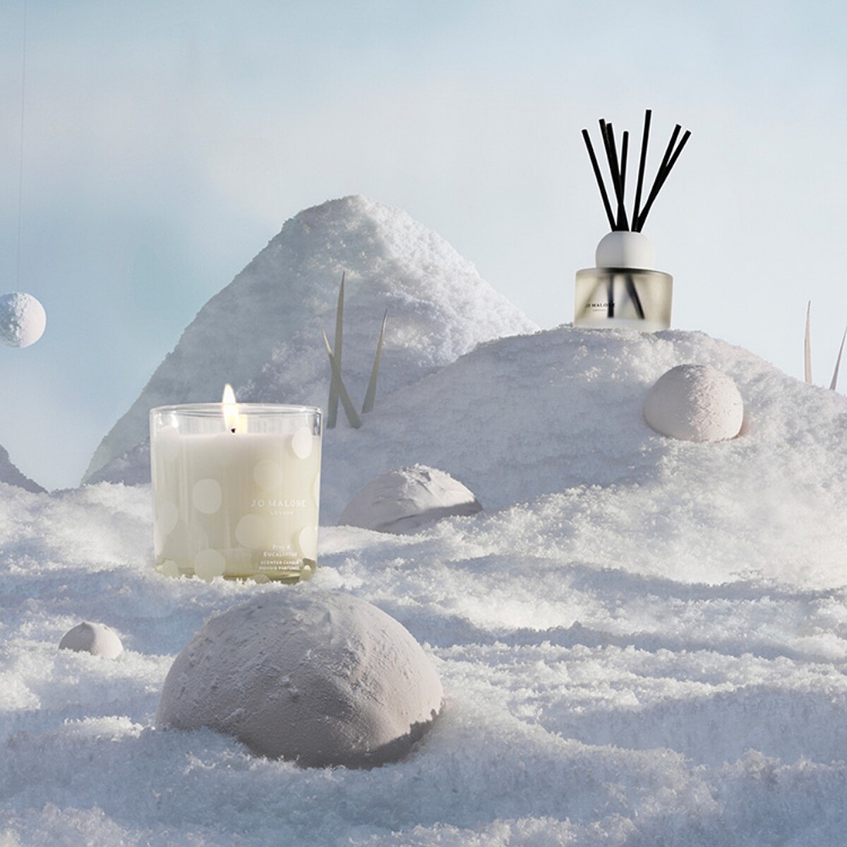 Jo Malone London歡樂雪花聖誕松木與桉樹香氛工藝蠟燭200g，NT2,800