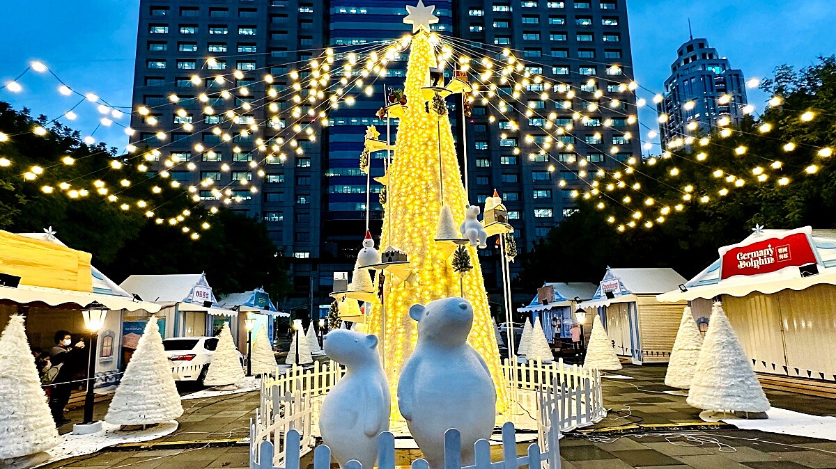 板橋車站廣場打卡裝置