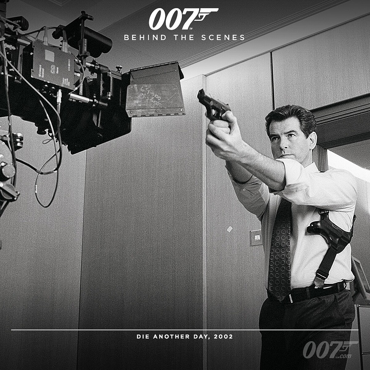 皮爾斯布洛斯南 Pierce Brosnan所飾演的007- James Bond