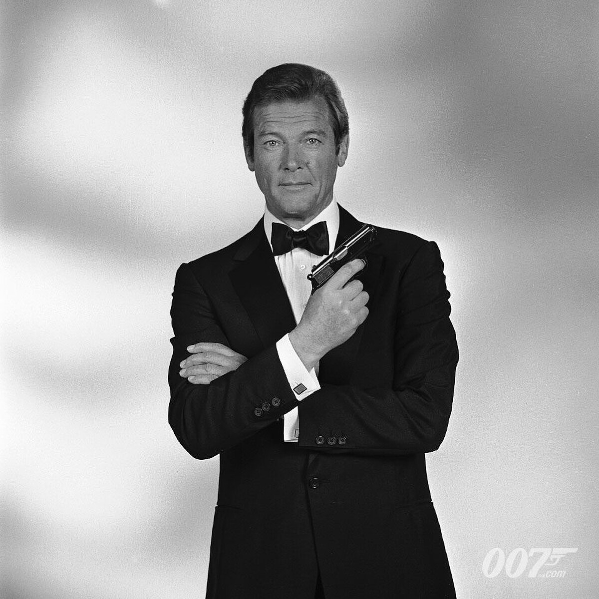 羅傑摩爾 Roger Moore所飾演的007 James Bond