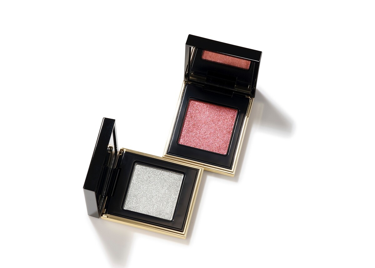 SUQQU晶采立體眼影(上) #110冬爛漫 (下)#111氷点華，NT1,400