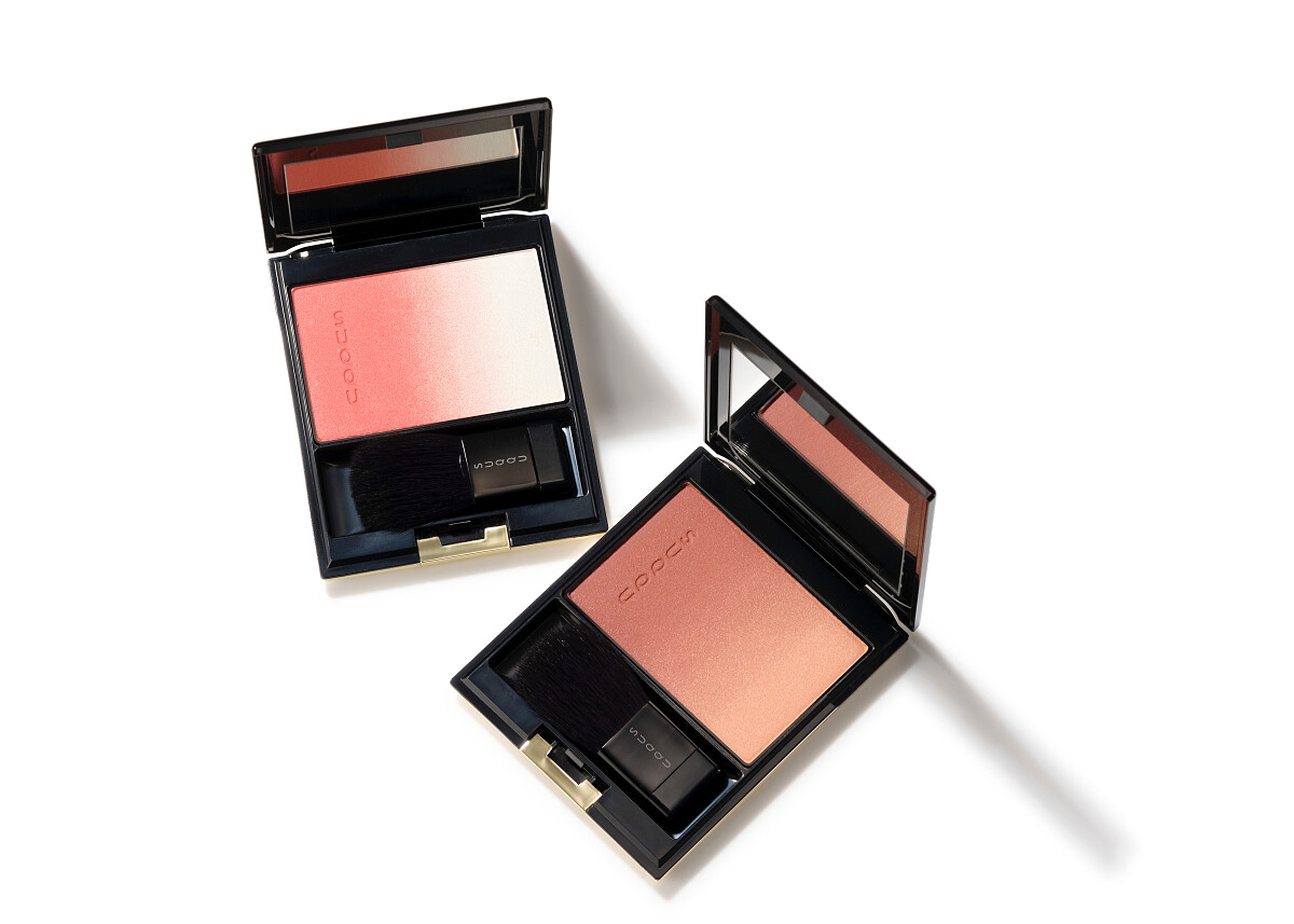 SUQQU晶采淨妍頰彩(左)136雪籠 (右)#137艶映，NT2,100