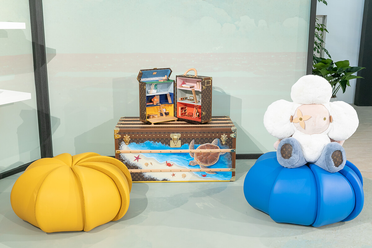 Vivienne玩具屋收藏硬箱