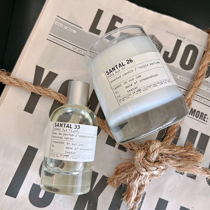 Le Labo Santal 26蠟燭與Santal 33香水。