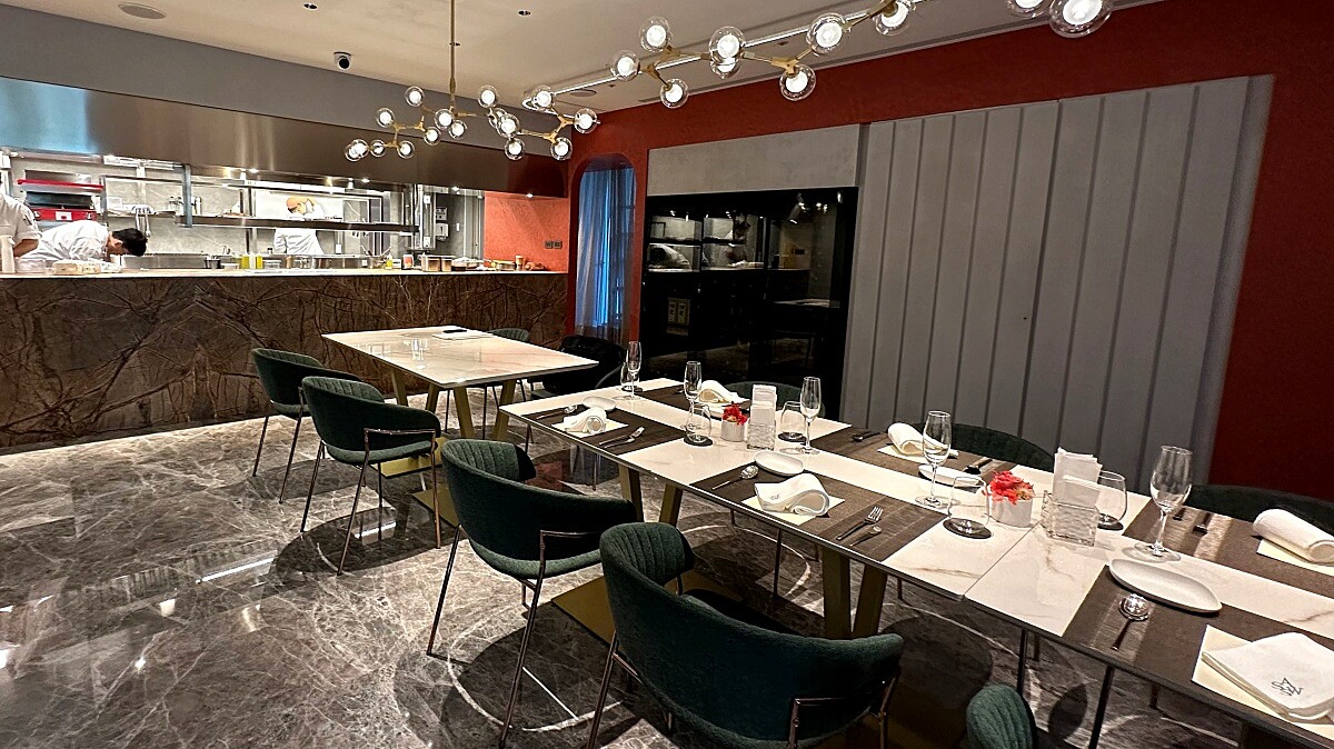 「AWRestaurant．秋」空間