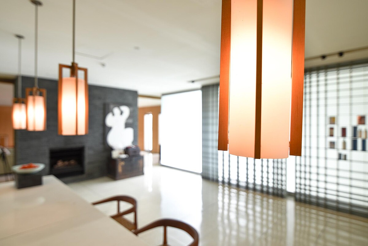 THE LALU SPA空間簡約雅致，伴隨著獨有的精油香氛，使煩躁思緒拋諸腦後