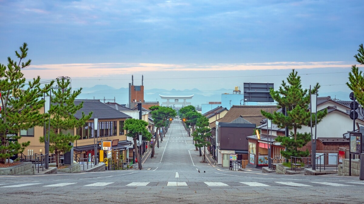 【MiKU玩日本】農曆10月神明不在家？「神無月」眾神明都去出雲開會，這時參拜秒脫單！