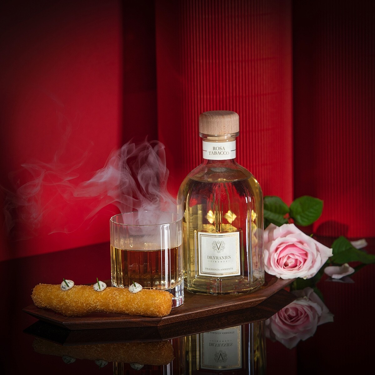 台北遠東香格里拉茶軒X寬庭翡冷翠Dr. Vranjes Firenze 香遇波波里花園歡飲小食光－玫瑰菸草Rosa Tabacco家居香氛特調及酥炸紅酒燉牛肉起司飯糰。