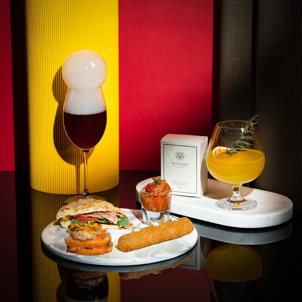 台北遠東香格里拉茶軒X寬庭翡冷翠Dr. Vranjes Firenze香遇波波里花園歡飲小食光，每份NT1,680加10%。