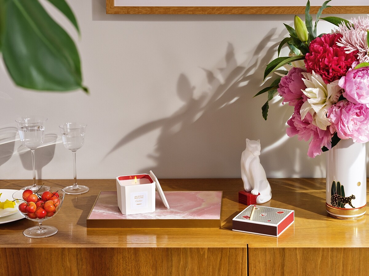 Cartier卡地亞香氛蠟燭Les Ecrins Parfum&eacute;s系列。