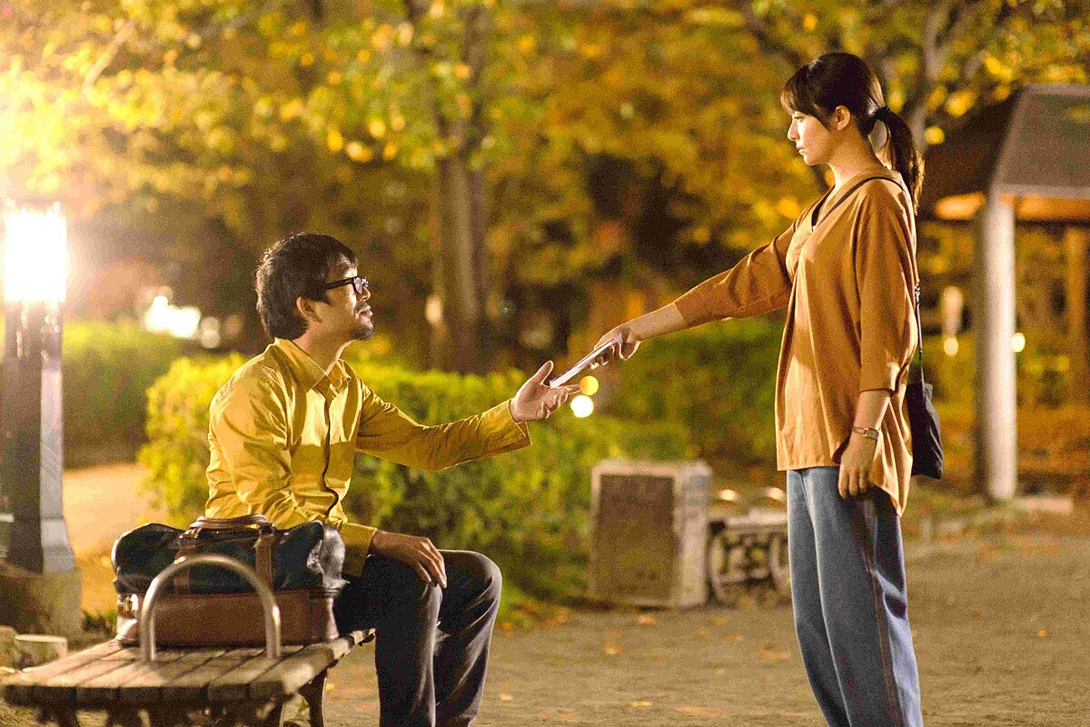 木村文乃在日本聽障藝術家砂田原子指導下,練就了流利又自然的手語