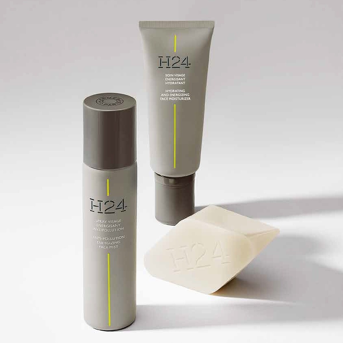 Hermès愛馬仕男士護理系列形象圖。