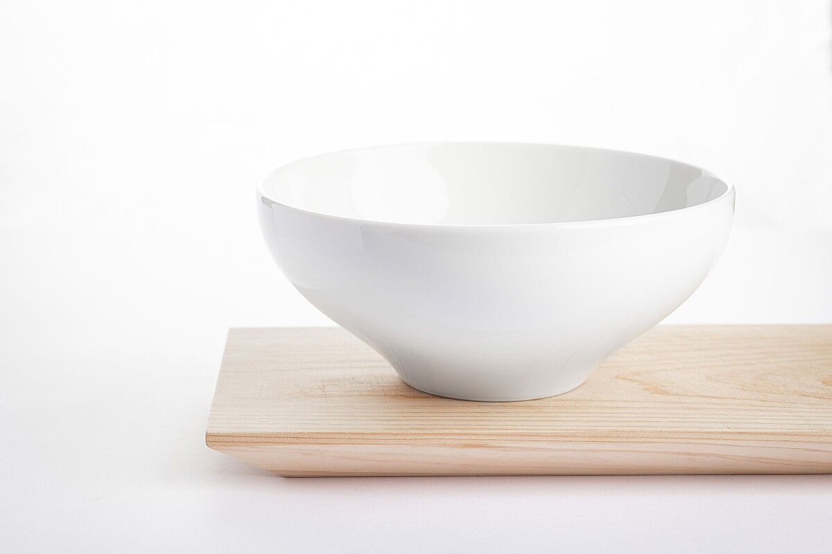 來自日本李莊窯製的麵碗。