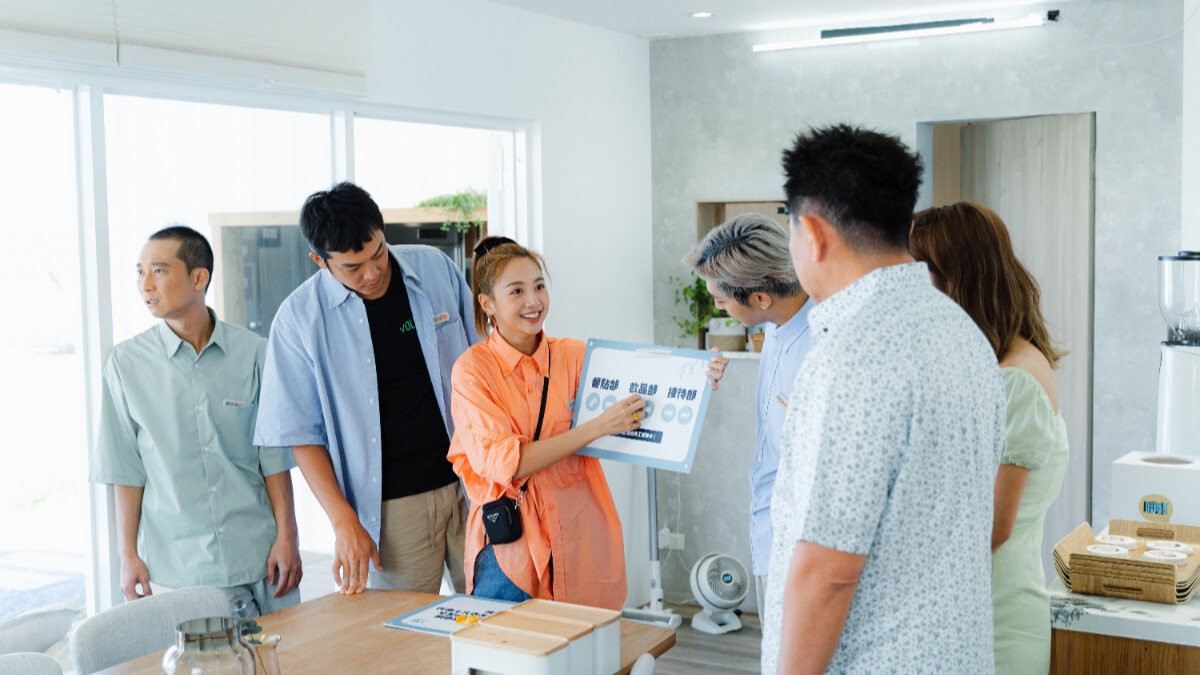 《嗨！營業中》職務交換！免被姚元浩管莎莎樂翻 庹宗康做出「巧克力ㄆㄨㄣ」嚇歪