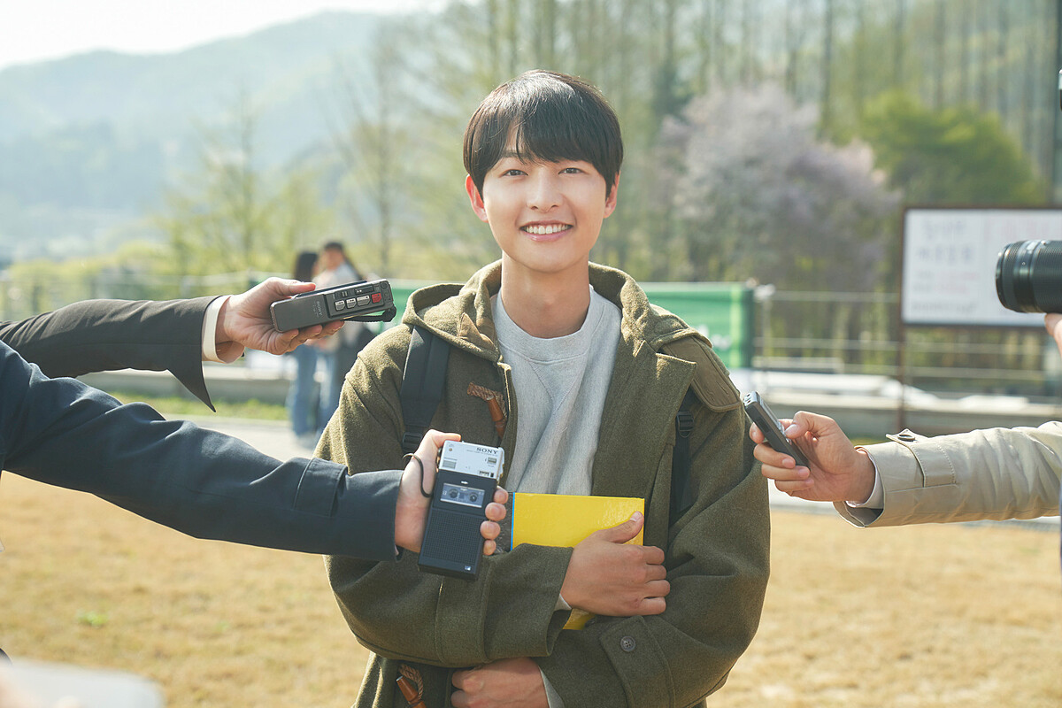 宋仲基 《財閥家的小兒子》飾演大學生無違和