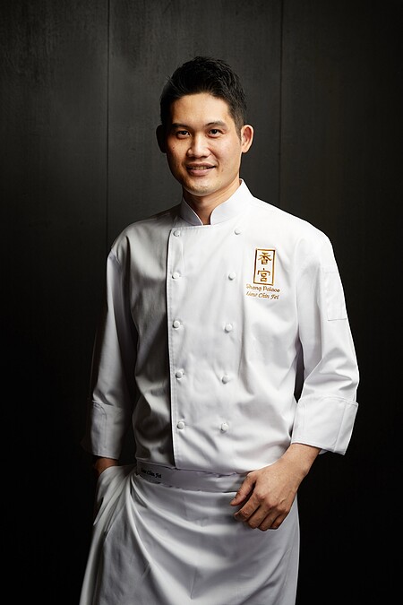 現年35歲的廖主廚來自馬來西亞，為第三代華僑移民。