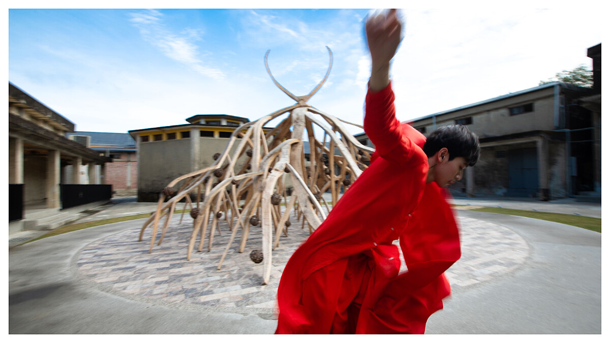 【當時尚與藝術碰撞】 2022「再。嘉義」主題藝術節，用攝影重新詮釋藝術本體！