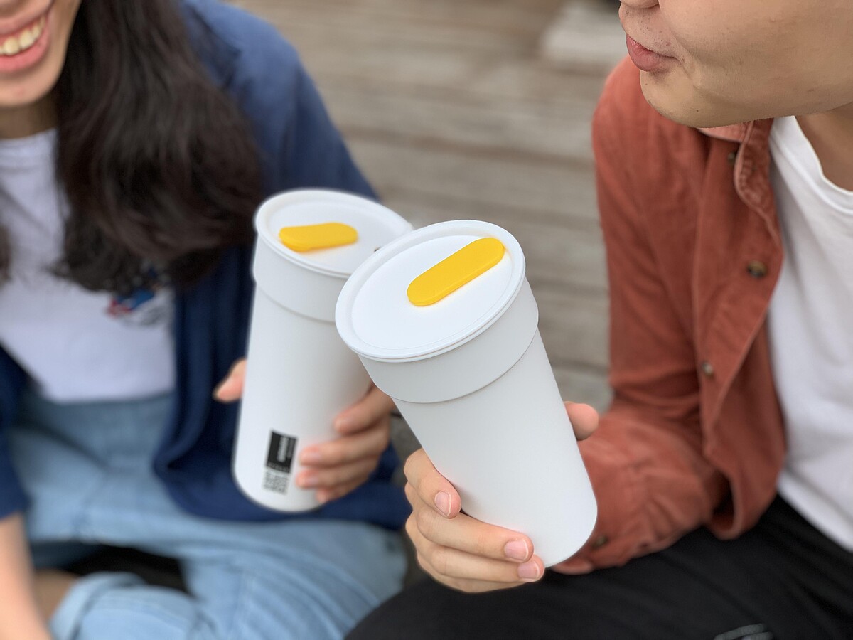 使用循環杯、共享杯減塑，是環團和環保署討論許久後的共識。（圖／好盒器提供）