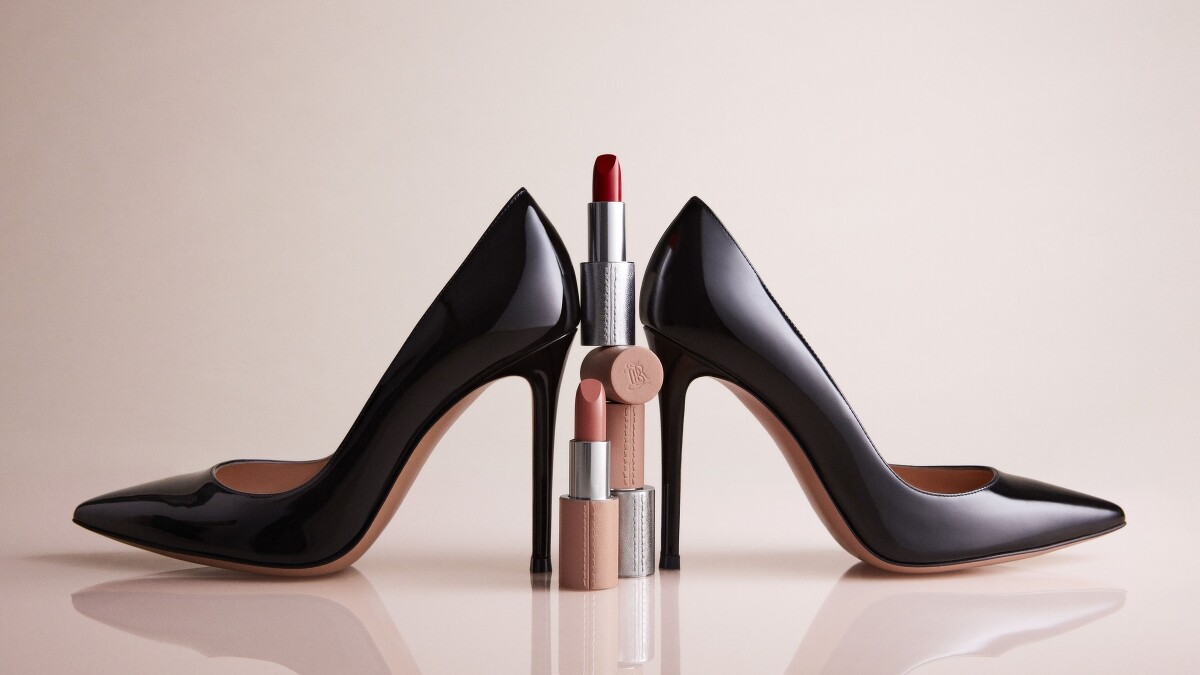 La bouche rouge塞納河之履限量聯名禮盒情境圖。