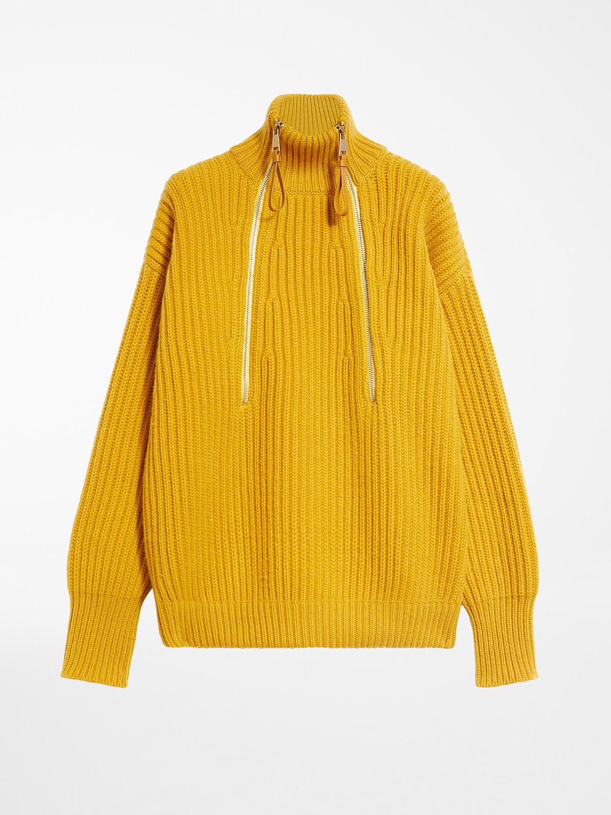 Max Mara FW22 黃色羊毛高領衫，NT39,800。